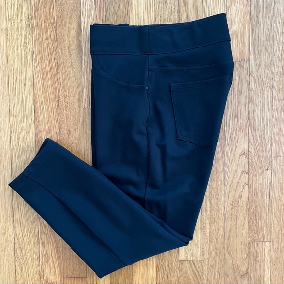 Spanx The Perfect Black Pant Crop Flare Pants, Medium - Picture 3 of 9